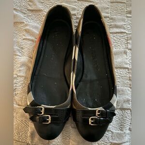 Burberry Flats